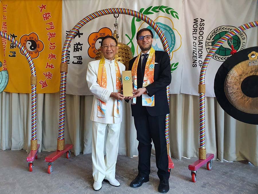 Alessandro Amicarelli with Dr. Hong