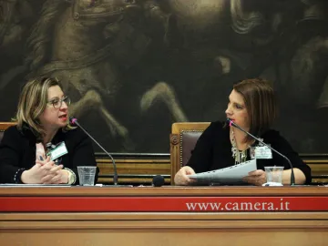 Alessandra Pesce, Raffaella Di Marzio