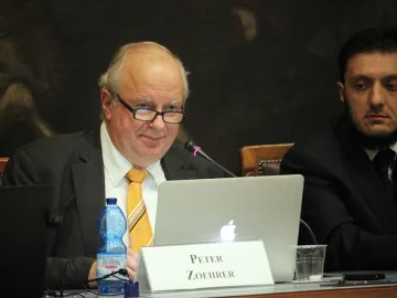 Peter Zoehrer, Alessandro Amicarelli