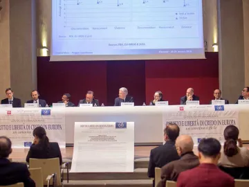 Round Table